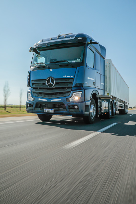 Nueva familia de camiones Mercedes-Benz Actros