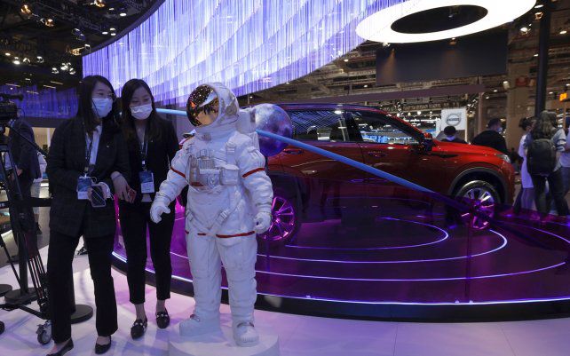 Abrió sus puertas el Salón de Shanghai