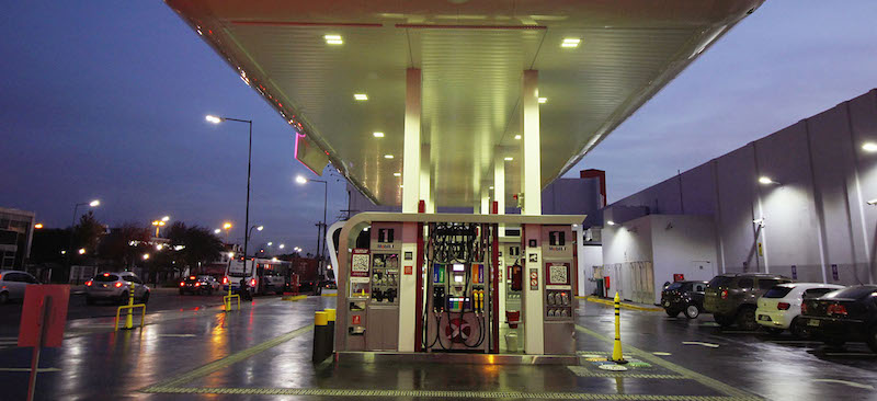 Las Estaciones de Servicio adaptan los surtidores para las tres cifras