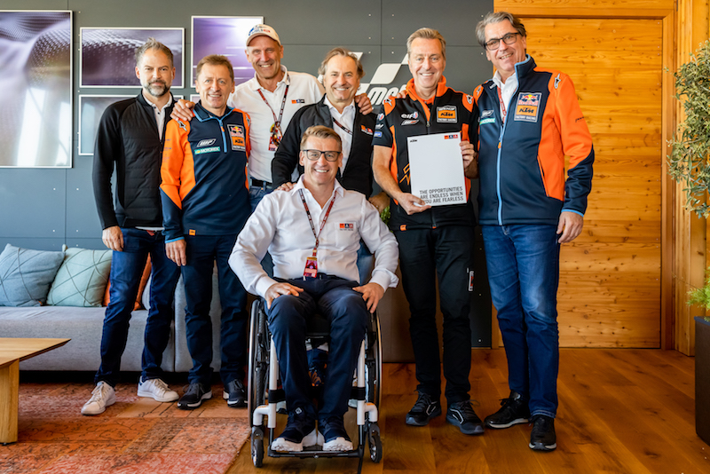 KTM extiende hasta 2026 su alianza con TECH3 en el Motogp