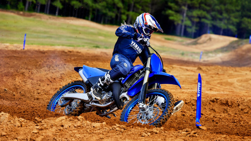 Nuevo lanzamiento Yamaha YZ125 para 2022