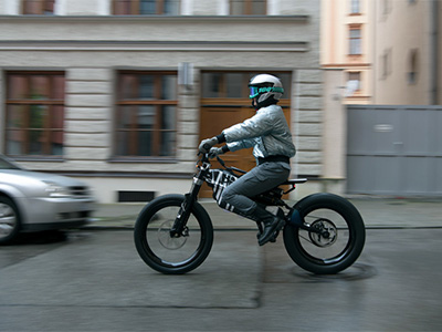 BMW Motorrad Vision AMBY - Un concepto completamente nuevo entre la bicicleta y la motocicleta