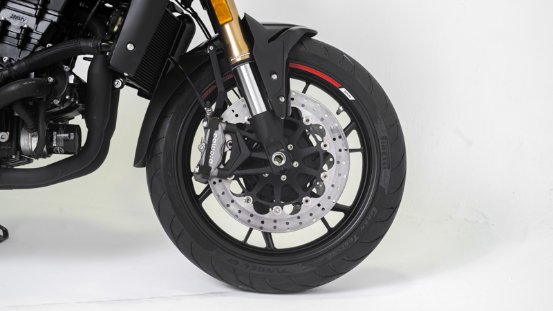 Benelli lanza su nuevo modelo 752S