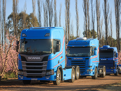 Tres Scania y un viaje a través del tiempo