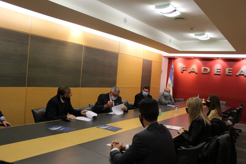 Convenio entre FADEEAC y el Banco Credicoop