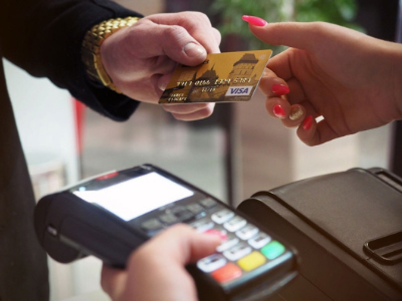 Cuándo identificar al adquirente en operaciones de venta minoristas