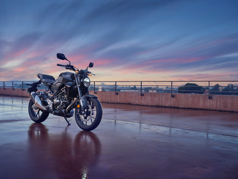 La nueva CB300R 2022