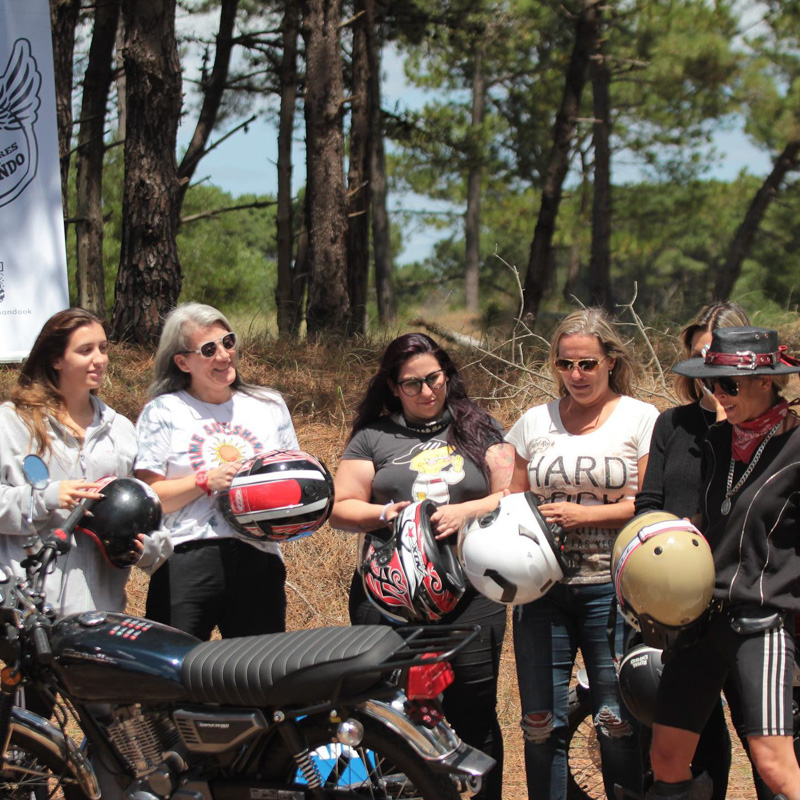 Para que las mujeres se sigan subiendo a una Moto