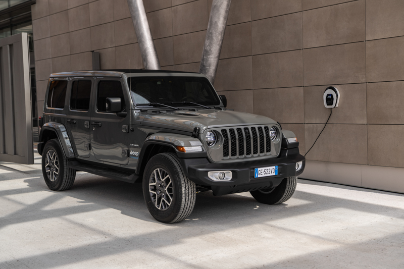 El Jeep Wrangler 4XE