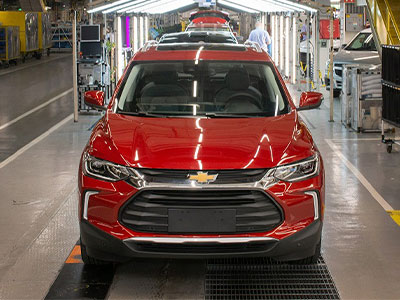 Leve recuperación de la industria automotriz de Brasil en 2021