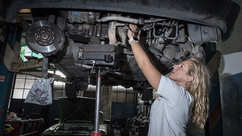 24 de febero se celebra el ''Día del Mecánico''