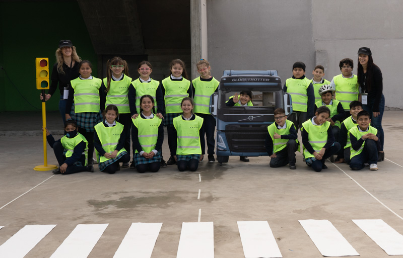Campaña Volvo Trucks & Buses para los niños