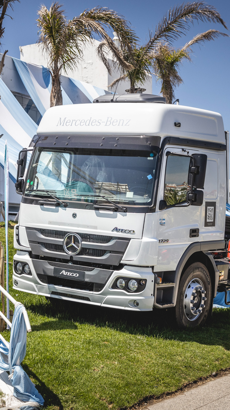 Mercedes-Benz Atego 1729, en la costa