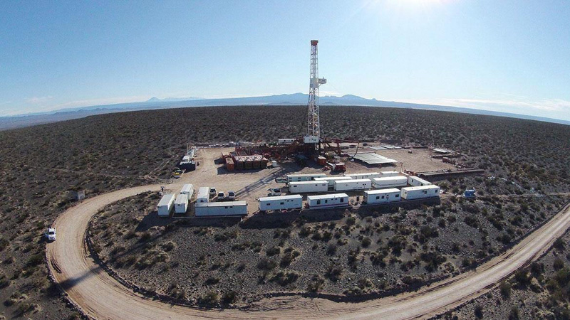 YPF vuelve a crecer en producción