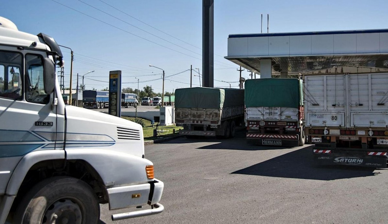 Nueva prórroga a Estaciones de Servicio para adecuarse al expendio de GNC a camiones y buses