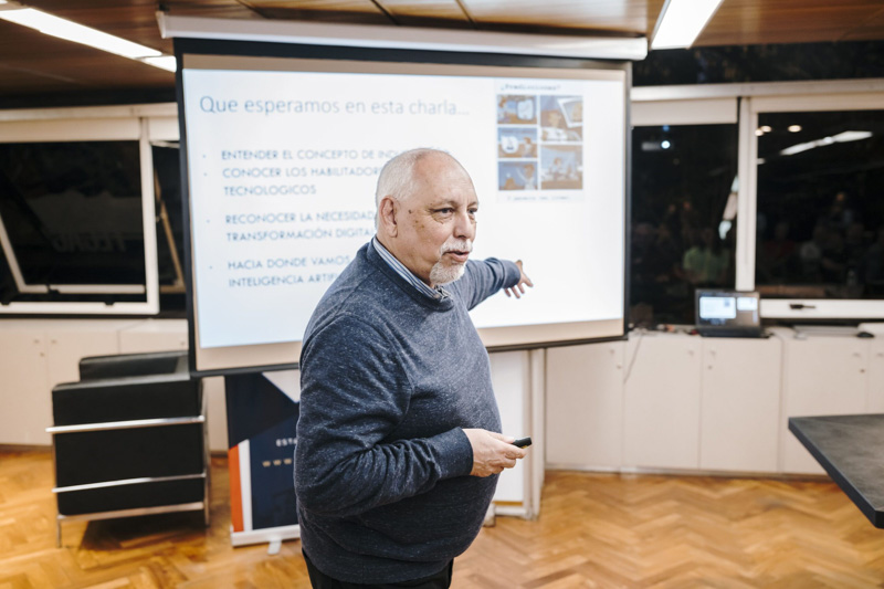 La Revolución de la Inteligencia Artificial en Nuestro Negocio