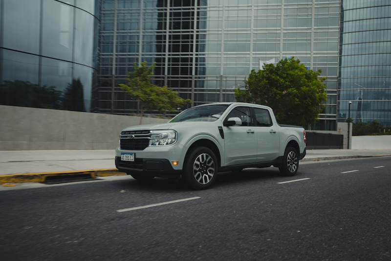 La primera Pick-up compacta electrificada de Argentina