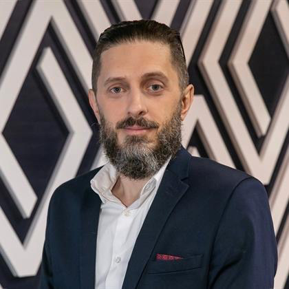 Renault se renueva en la postventa