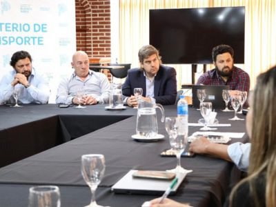Encuetro del Sector y el Ministerio de Transporte