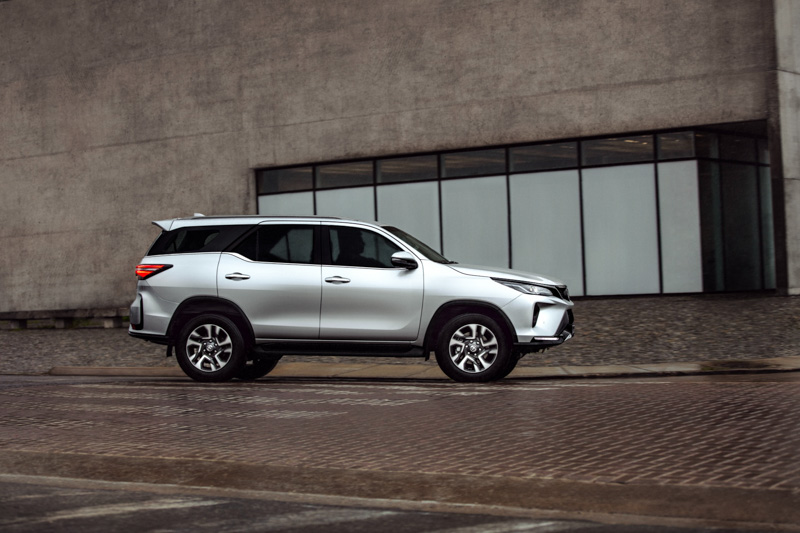 Toyota Argentina presentó la nueva SW4 SRX 2024 