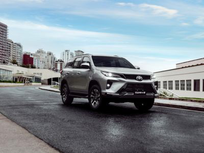Toyota Argentina presentó la nueva SW4 SRX 2024 