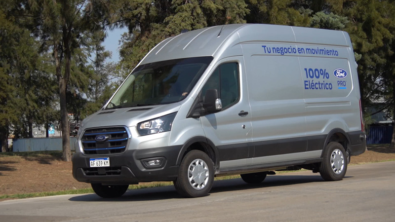 Ford Argentina presenta la  E-Transit