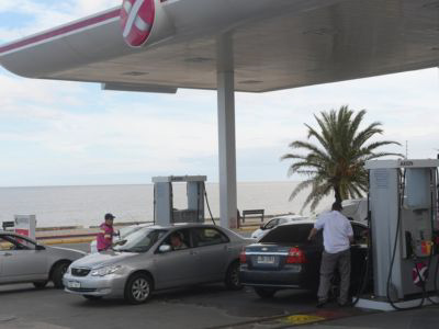 Se mantiene el precio de todos los combustibles