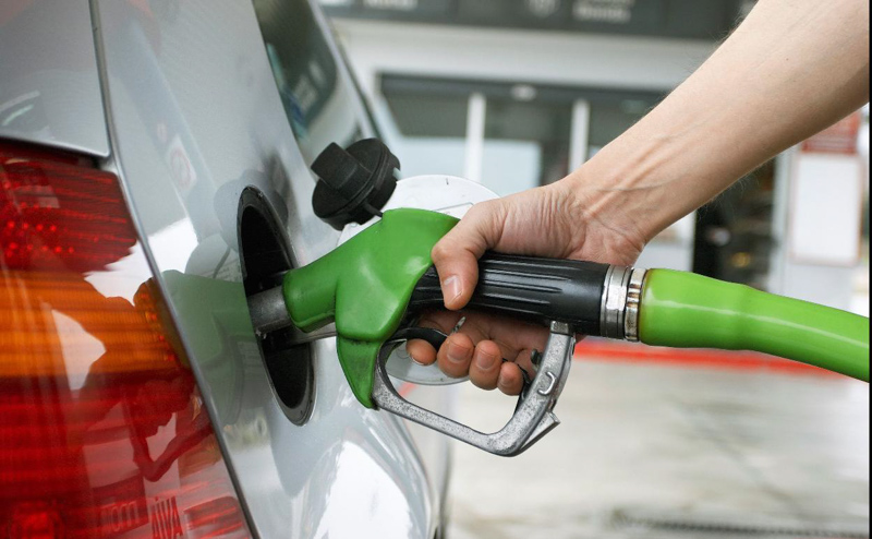 Reducción de precios de combustibles tras caída del PPI