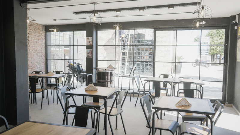 ELF inaugura su primer centro integral para motos