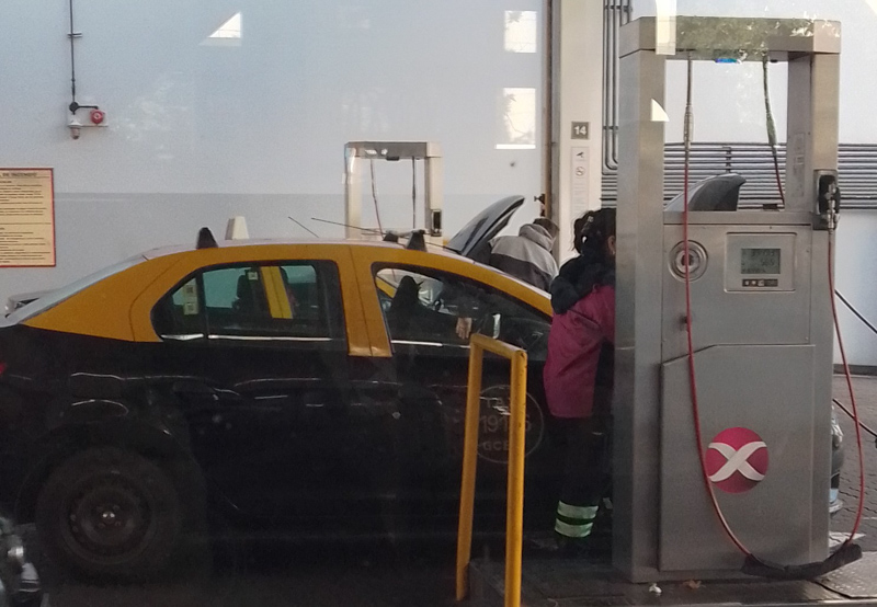 GNC: Crecimiento global y estancamiento en Argentina