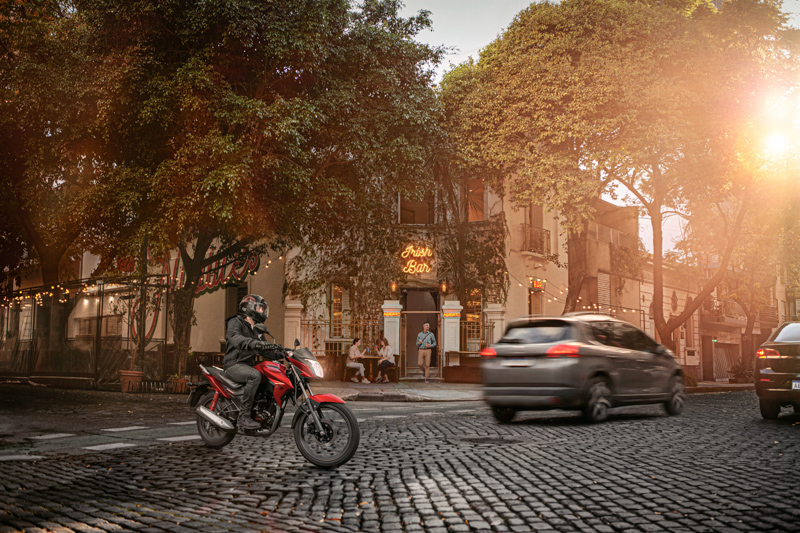 Consejos para viajar seguro en moto esta primavera