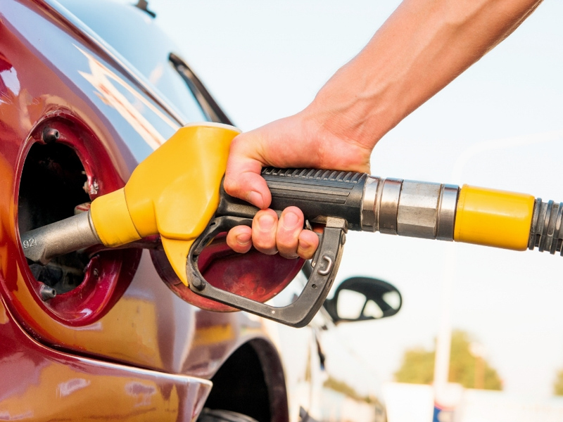 Aumento de tarifas de combustibles desde enero