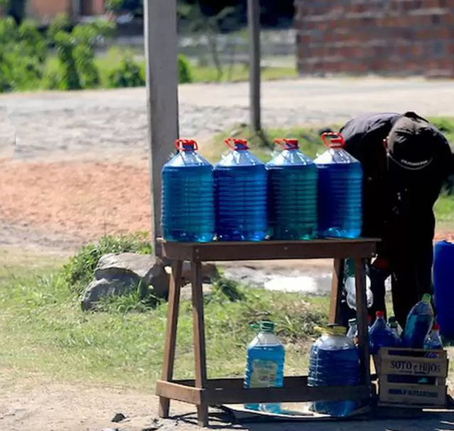 FEC se opone al decreto de autoservicio y pide controles