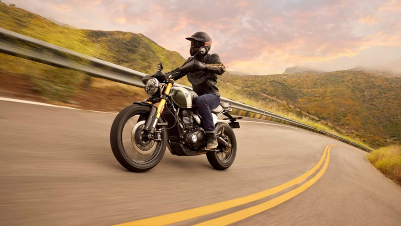 Triumph lanzó Speed 400 y Scrambler 400X en Argentina
