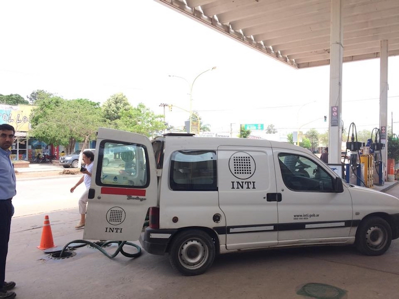 El INTI retoma controles en estaciones de servicio