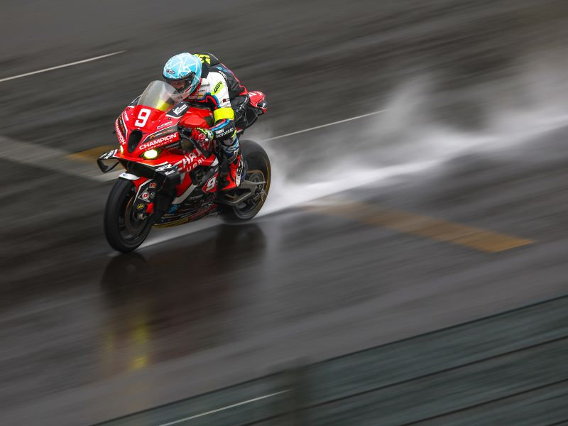 BMW logró podios en Spa y la Isla de Man