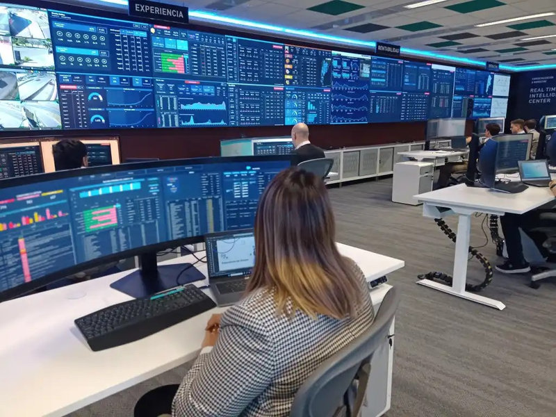 YPF inaugura el centro RTIC de comercialización