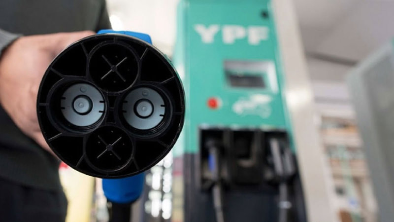 Cargadores eléctricos en Estaciones de Servicio