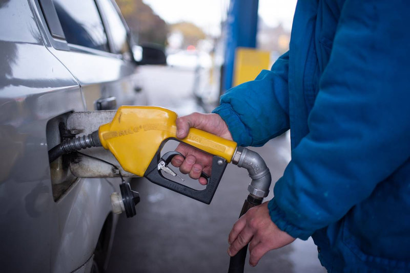 Extienden descuento del Imesi a naftas frontera
