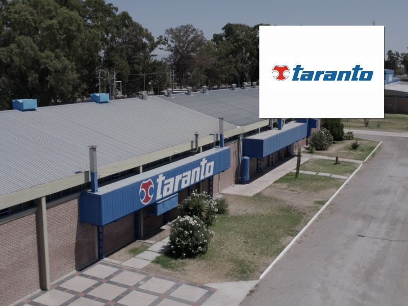 Taranto: 50 mil profesionales capacitados en Argentina