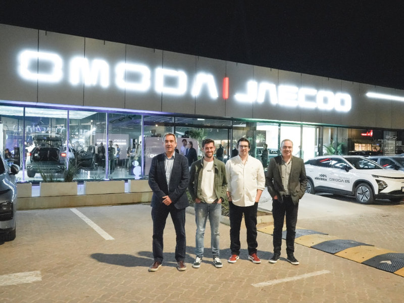 Omoda Jaecoo inauguró local y presentó dos modelos