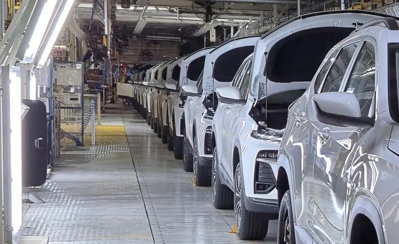 Actividad automotriz con retrocesos en noviembre