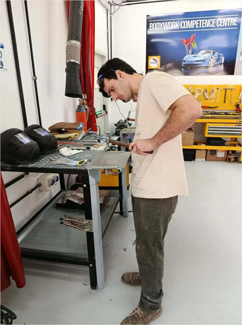 Curso Técnico en Carrocería Nivel 1 en EMYVEC Academy