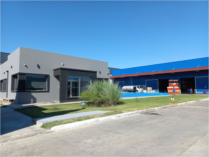 Fercol cumple 44 años en lubricantes