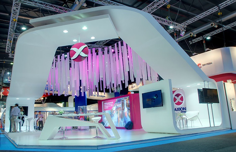 est-50-axion-energy-presente-en-el-7-salon-del-automovil-de-buenos-aires-01