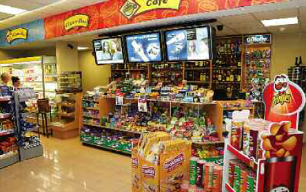 est-50-esso-perimetral-la-estacion-de-ruta-en-montevideo-uruguay-02