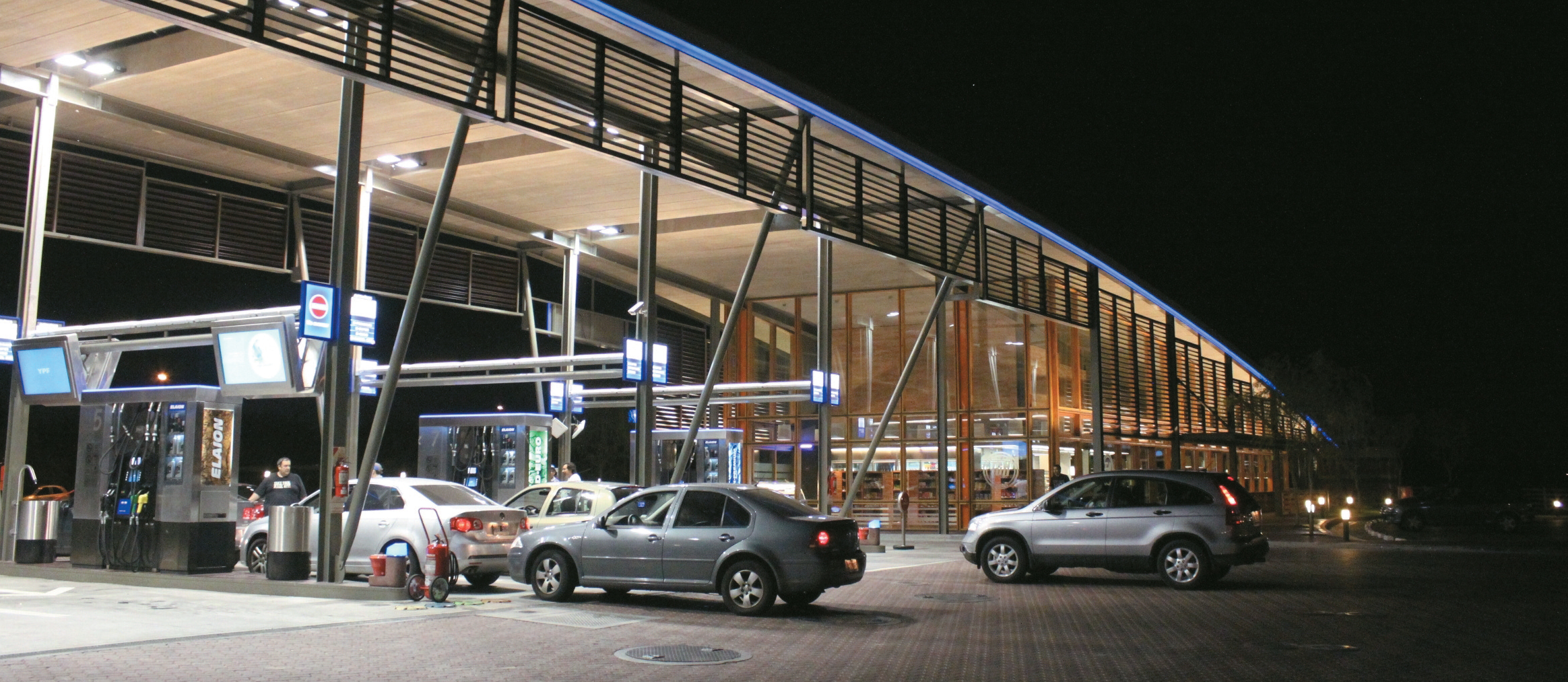 est-43-estacion-de-servicio-ypf-en-nordelta-06