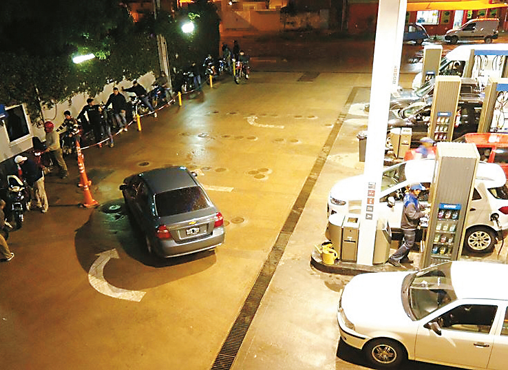 est-43-siempre-es-bueno-volver-a-la-radio-02