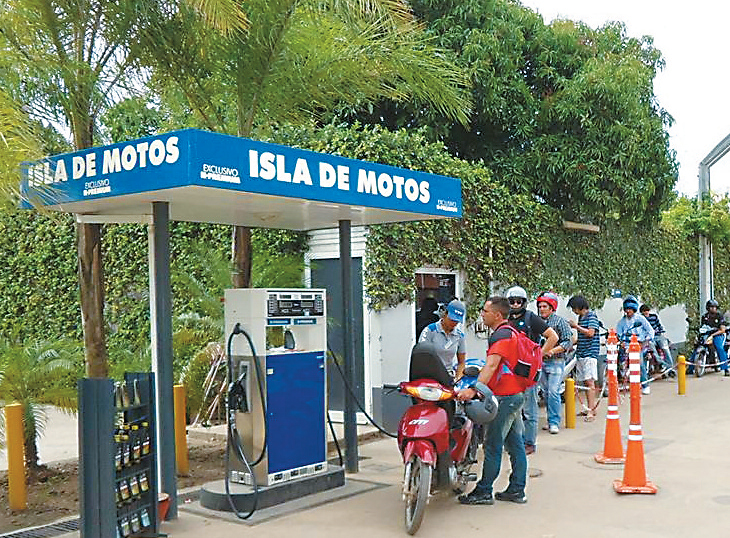 est-43-siempre-es-bueno-volver-a-la-radio-03