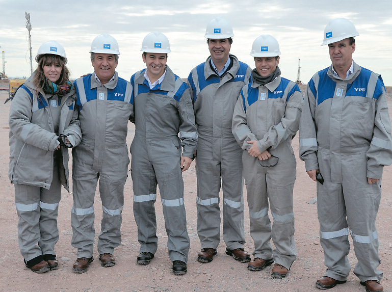 est-43-ypf-ante-un-escenario-inmejorable-04